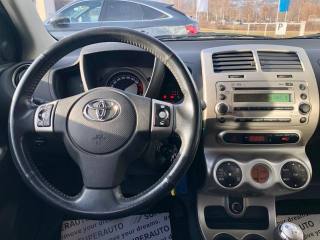 TOYOTA Urban Cruiser usata, con Bluetooth