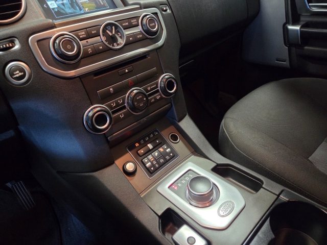 LAND ROVER Discovery usata, con Vivavoce