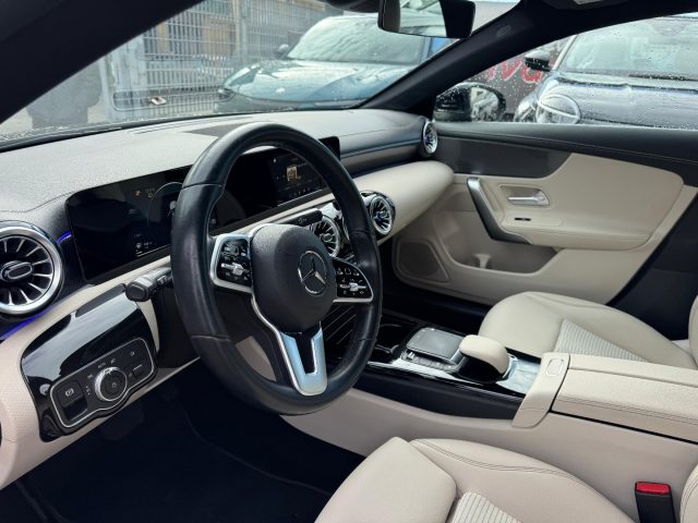 MERCEDES-BENZ CLA 180 usata, con Fari Xenon