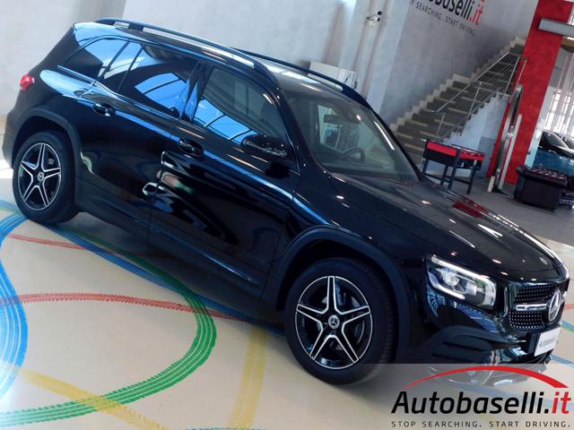 MERCEDES-BENZ GLB 200 usata, con Vivavoce