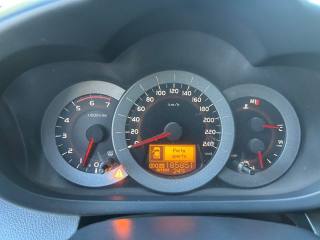 TOYOTA RAV 4 usata, con Climatizzatore
