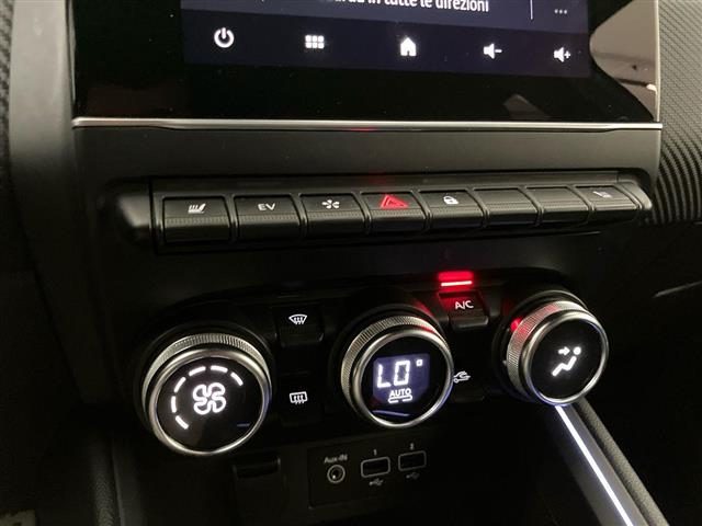 RENAULT Clio usata 23