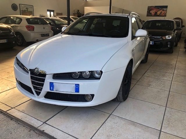 ALFA ROMEO 159 usata, con Airbag