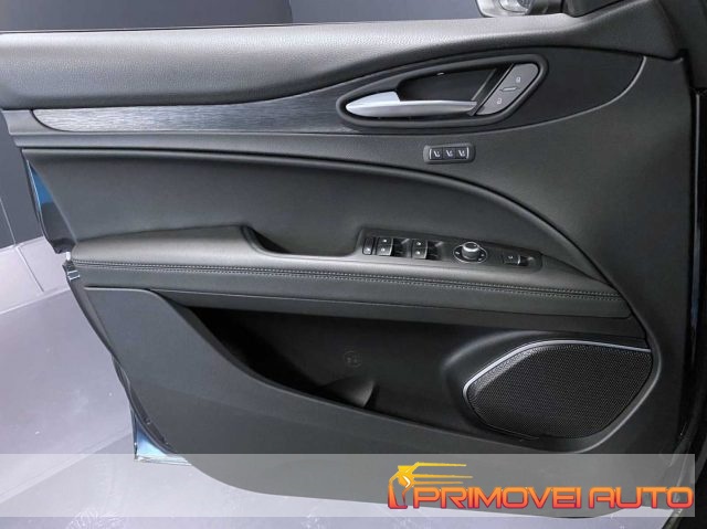 ALFA ROMEO Stelvio usata, con Chiusura centralizzata
