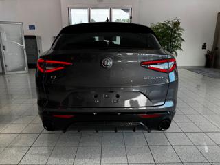 ALFA ROMEO Stelvio usata, con Alzacristalli elettrici
