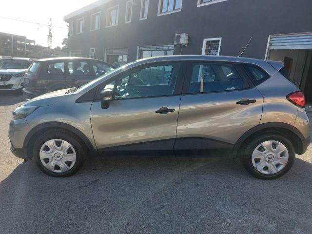 RENAULT Captur usata 4