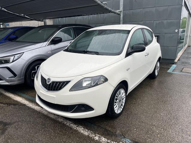 LANCIA Ypsilon usata, con Airbag