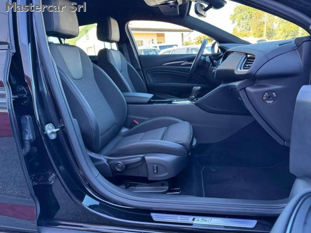 OPEL Insignia usata, con Park Distance Control