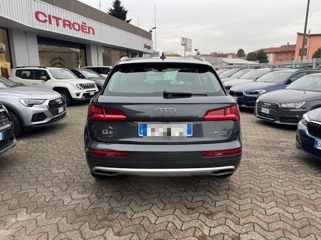 AUDI Q5 usata, con Alzacristalli elettrici
