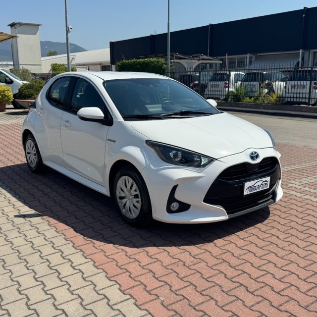 TOYOTA Yaris usata, con Autoradio