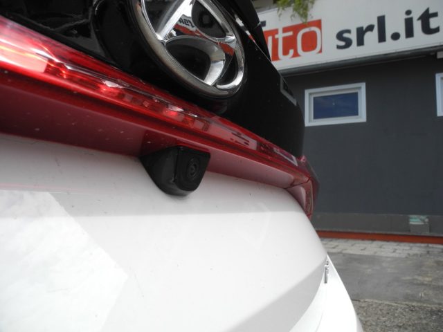 HYUNDAI i20 usata 66