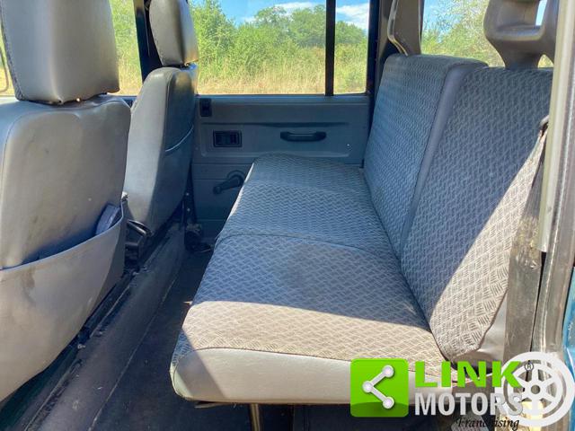 LAND ROVER Defender usata, con Trazione integrale