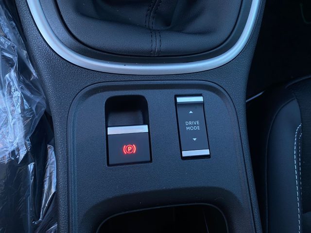 JEEP Avenger usata, con Touch screen