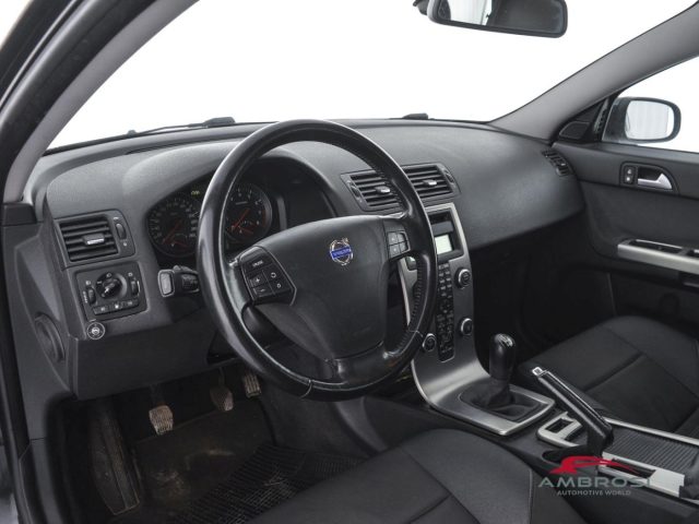 VOLVO V50 usata 7