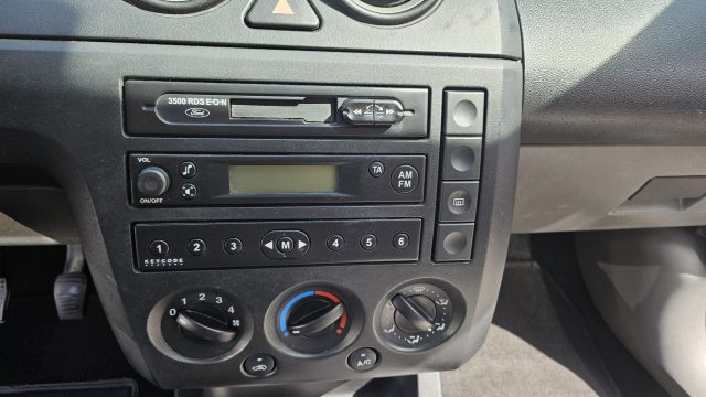 FORD Fiesta usata 9