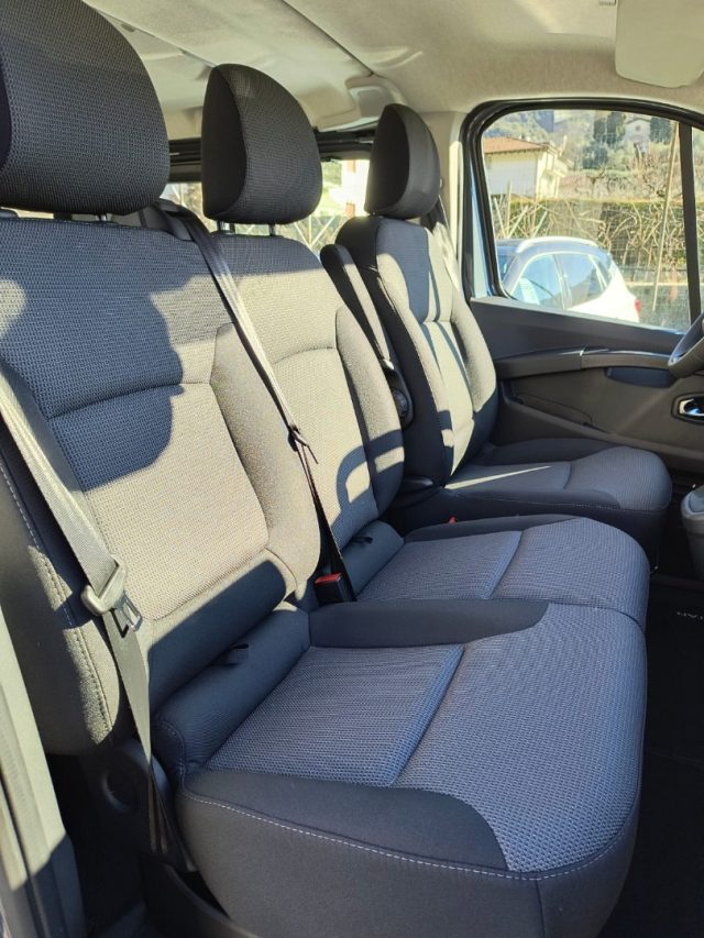 NISSAN Primastar usata, con Telecamera per parcheggio assistito