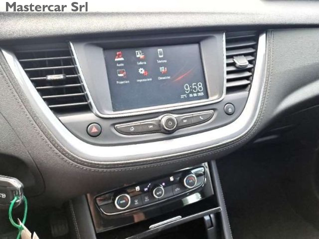 OPEL Grandland X usata, con Antifurto