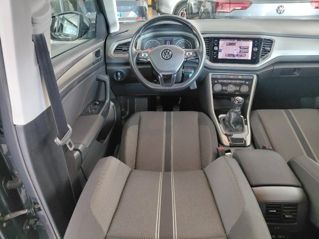 VOLKSWAGEN T-Roc usata, con USB