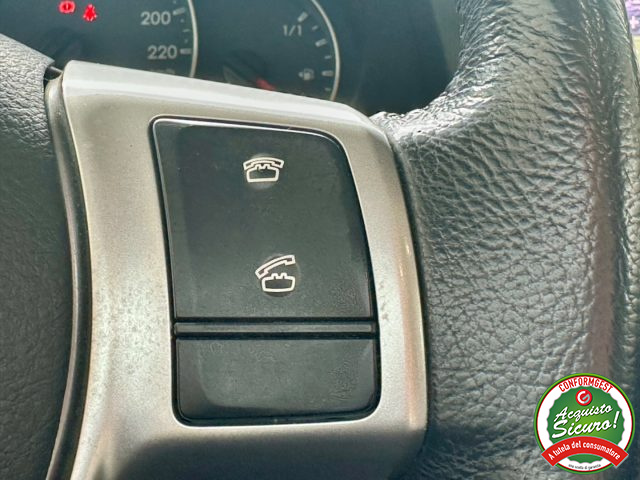 TOYOTA Verso-S usata, con Lettore CD