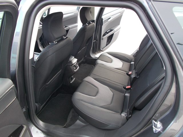 FORD Mondeo usata, con Climatizzatore