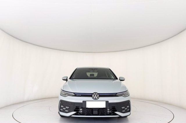 VOLKSWAGEN Golf usata, con ABS