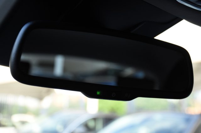 ALFA ROMEO Stelvio usata, con Autoradio digitale