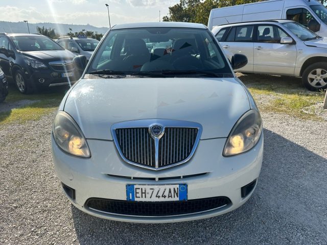LANCIA Ypsilon usata, con Airbag