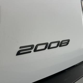 PEUGEOT 2008 usata, con Sensore di pioggia
