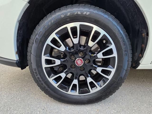 FIAT Doblo usata, con Specchietti laterali elettrici