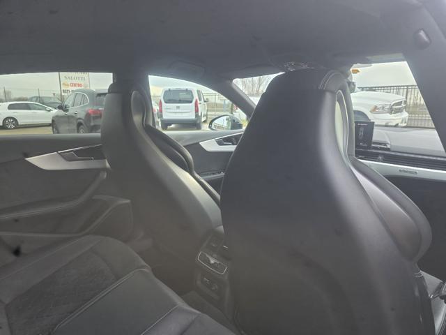 AUDI A5 usata, con Park Distance Control