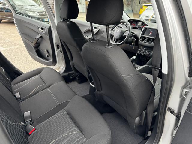 PEUGEOT 208 usata 21