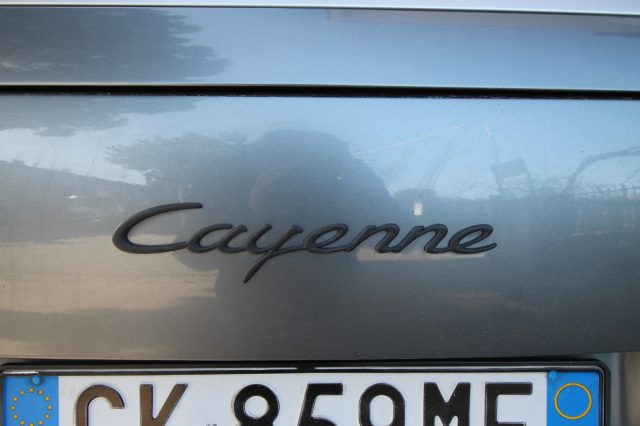 PORSCHE Cayenne usata 38
