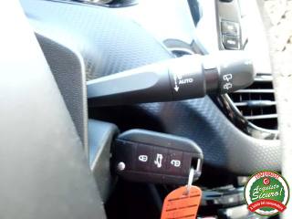 PEUGEOT 2008 usata, con Vivavoce