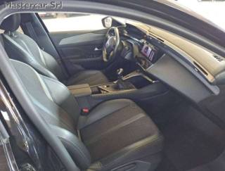 PEUGEOT 308 usata, con Autoradio