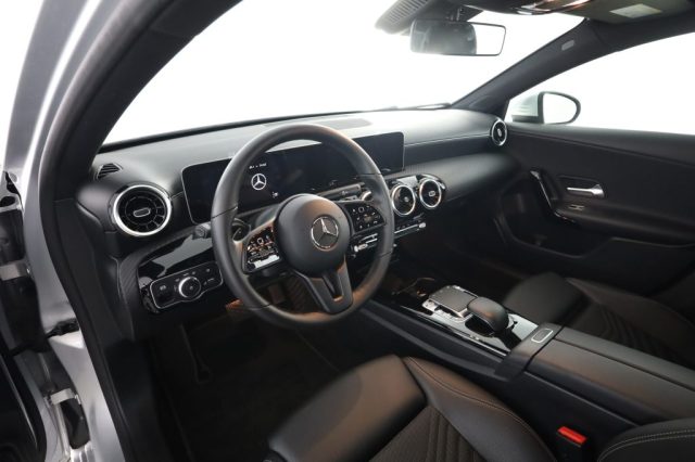 MERCEDES-BENZ A 180 usata 1