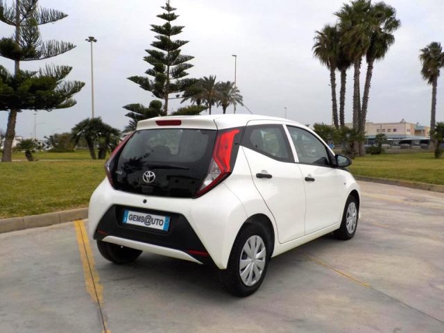 TOYOTA Aygo usata, con Alzacristalli elettrici