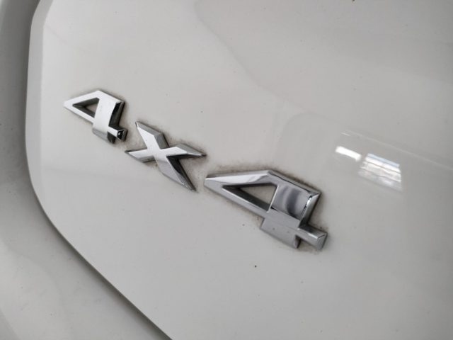 JEEP Compass usata, con Sedile posteriore sdoppiato