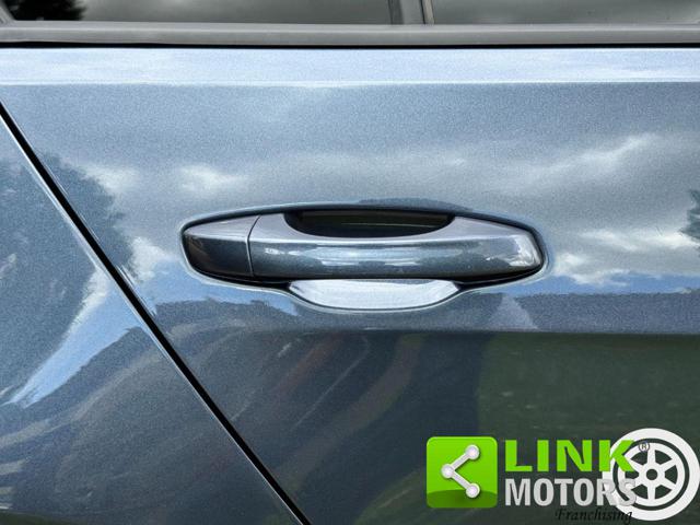 VOLKSWAGEN Golf GTI usata, con Luci diurne LED