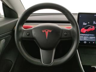 TESLA Model 3 usata, con Park Distance Control