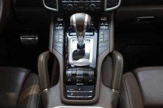 PORSCHE Cayenne usata, con Volante in pelle