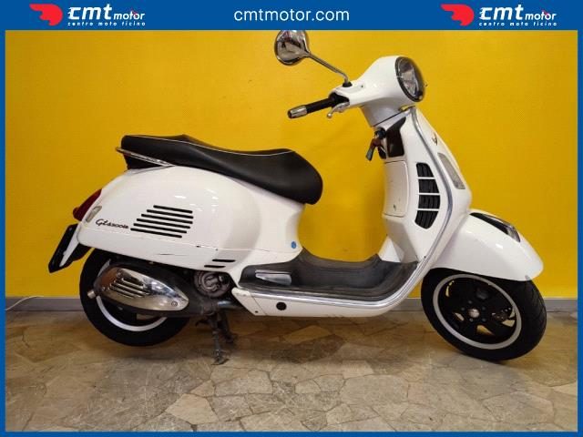 VESPA GTS 300 usata 3