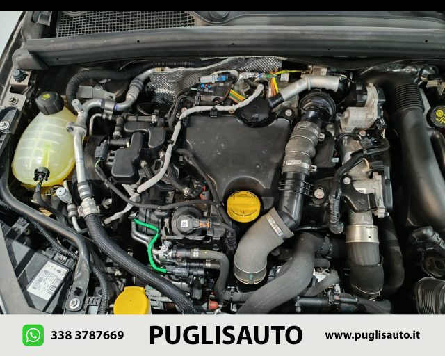 RENAULT Clio usata, con Sensori di parcheggio posteriori