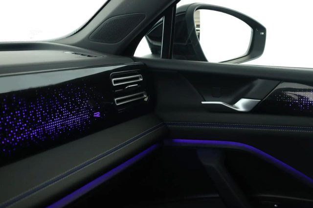 VOLKSWAGEN Tiguan usata, con Sedili riscaldati