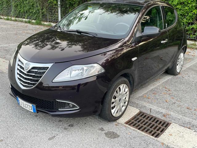 LANCIA Ypsilon usata, con ABS