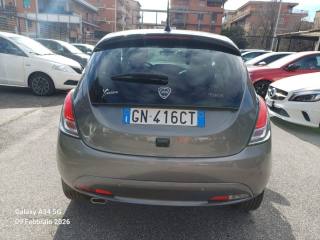 LANCIA Ypsilon usata, con Autoradio