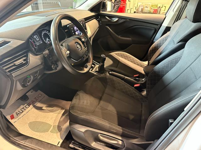 SKODA Kamiq usata, con Autoradio