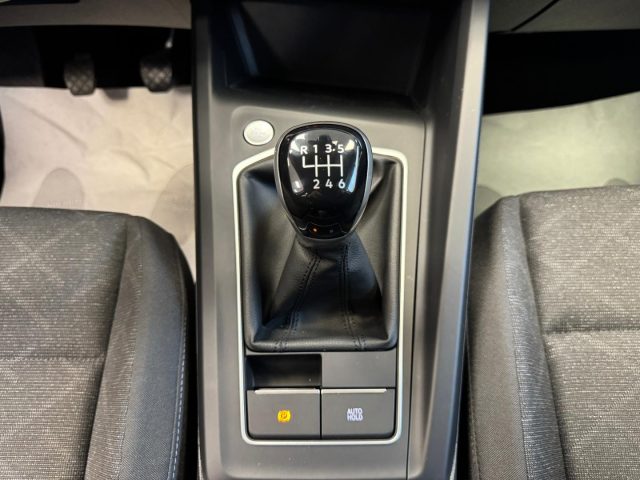 VOLKSWAGEN Golf usata, con ESP