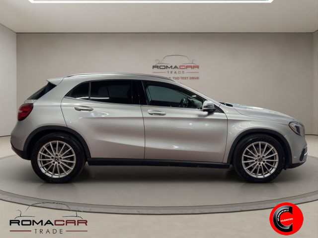 MERCEDES-BENZ GLA 180 usata, con Autoradio