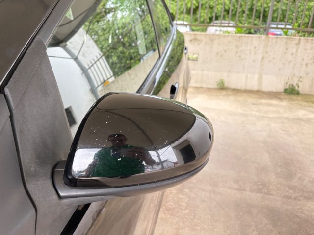 MAZDA 2 usata, con Pneumatici estivi