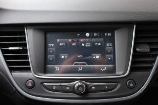 OPEL Crossland X usata, con Pacchetto sportivo